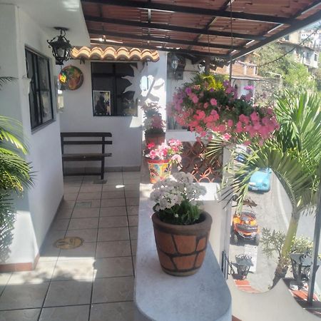 Hotel Las Palomas タスコ・デ・アラルコン エクステリア 写真